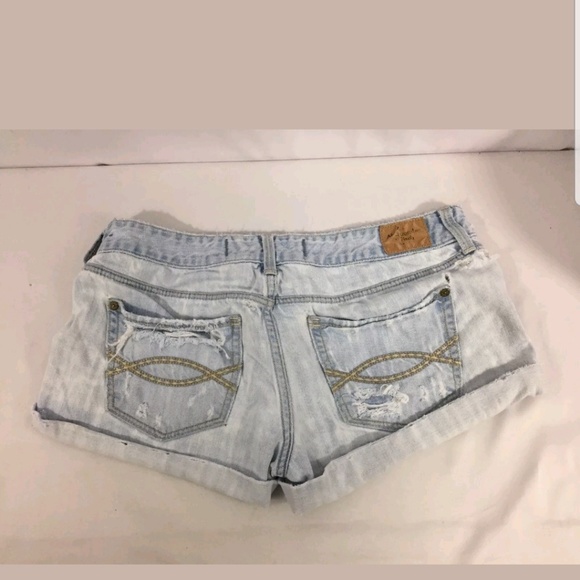 Abercrombie & Fitch Pants - Abercrombie & Fitch Distressed Fray Jean Shorts 6
